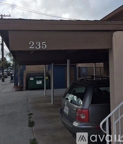 235 S Weitzel St 1 Apartment for Rent - Photo gallery 5