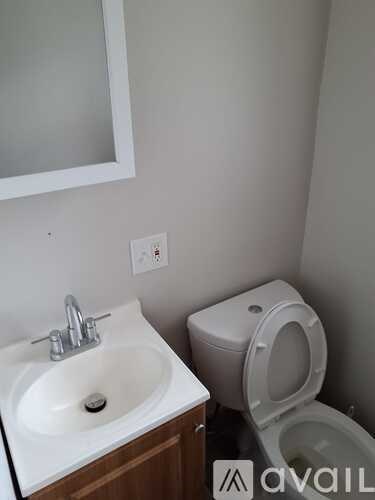 435 Westminster Ave 1 Apartment for Rent
