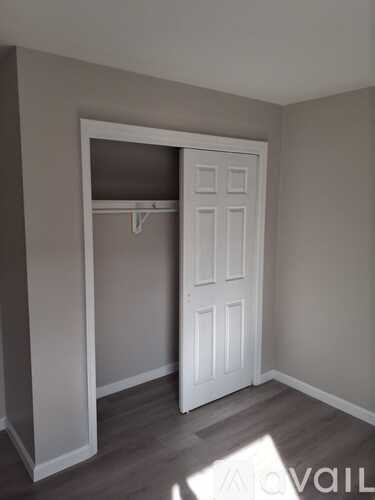 176 Reid St 2 Beds Apartment for Rent