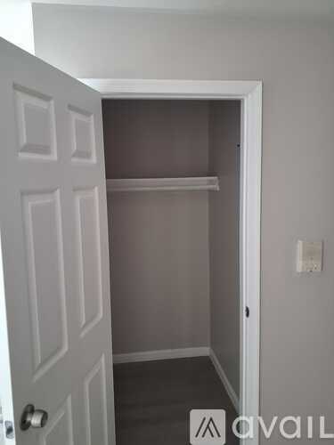 176 Reid St 2 Beds Apartment for Rent