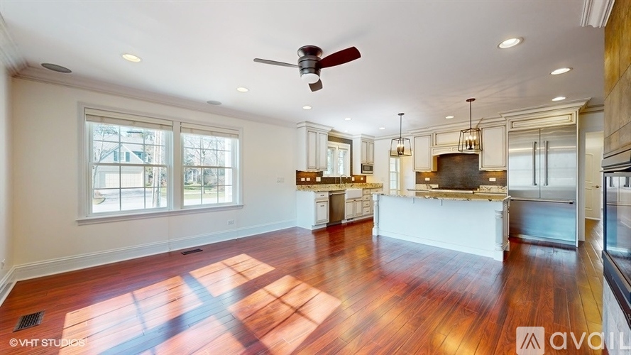 187 Forest St 4 Beds Single Family Home for Rent - Photo gallery 5