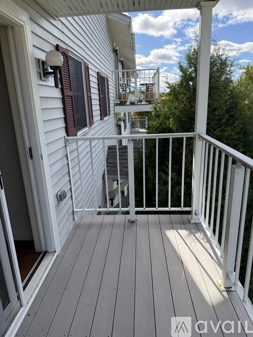 838 State St 2 Beds Apartment for Rent - Photo gallery 5