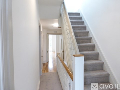 2210 Poplar Street 4 Beds Apartment for Rent