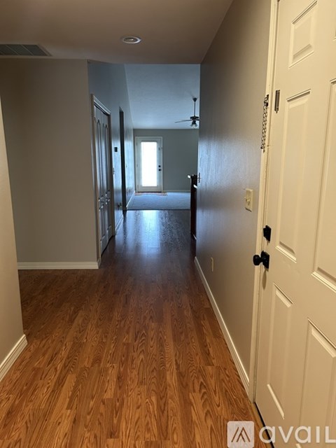 1416 West Sackett Street 2 Beds Apartment for Rent