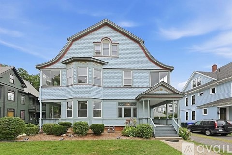 79 Firglade Avenue 5 Beds Apartment for Rent