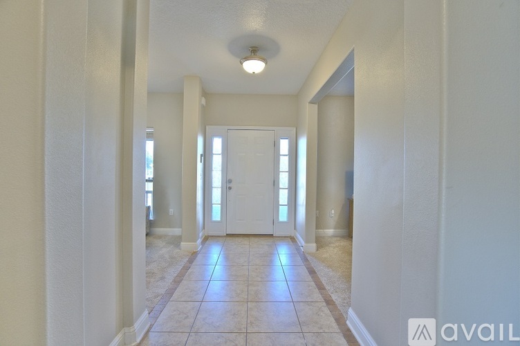 3060 Crown Creek Cir 5 Beds Single Family Home for Rent - Photo gallery 4