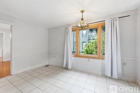 77 Firglade Avenue 4 Beds Apartment for Rent