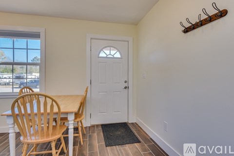 207 Jewel St NW 2 Beds Apartment for Rent