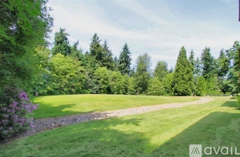 4401 145th Ave NE 2 Beds Apartment for Rent - Photo gallery 2