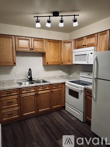 268 Robert Drive 2 Beds Apartment for Rent