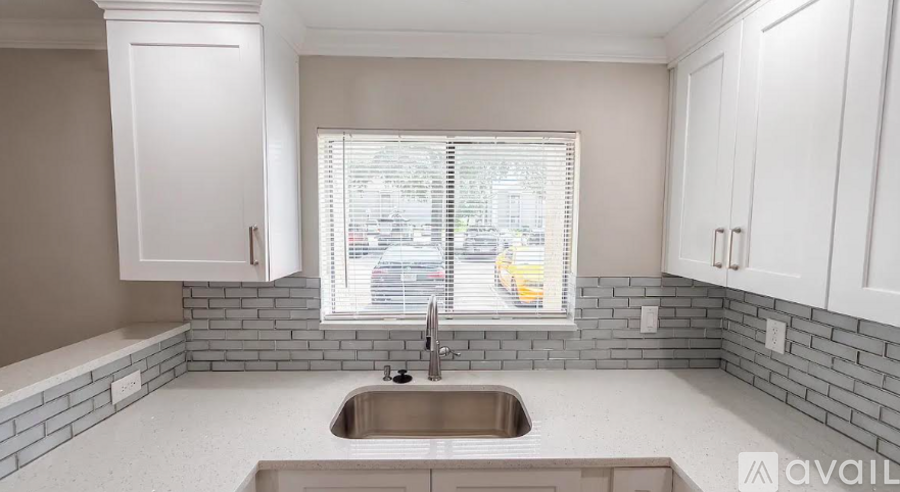 121 Springwood Circle 2 Beds Townhouse for Rent - Photo gallery 3