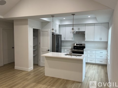 604 East 42Nd Street 2 Beds Apartment for Rent