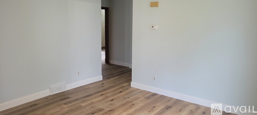 138 Vennum Avenue 2 Beds Single Family Home for Rent - Photo gallery 1