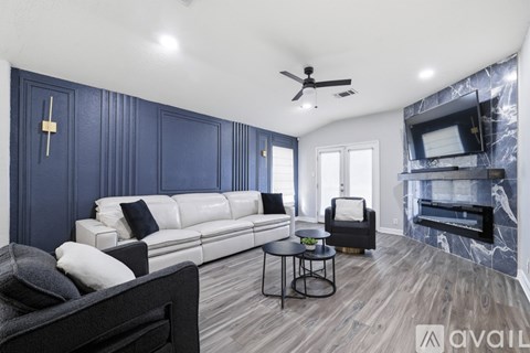 13223 Camino Carlos 4 Beds Apartment for Rent