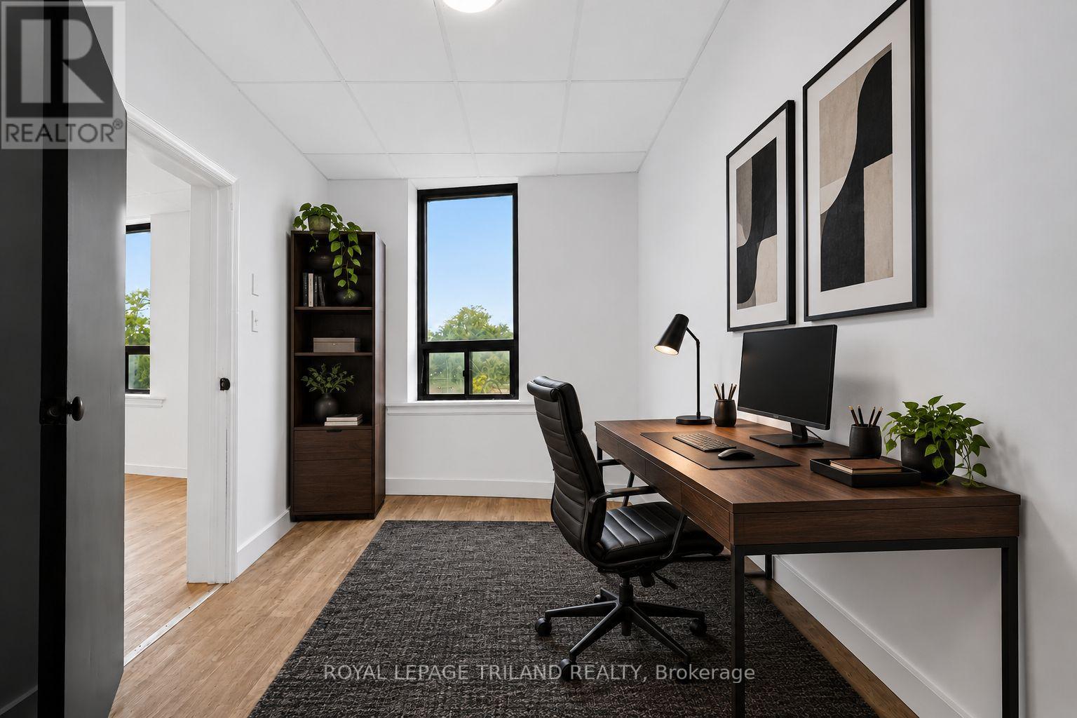 2 bedroom apartment - 1 - 525 RICHMOND STREET 1, London East (East F) 4