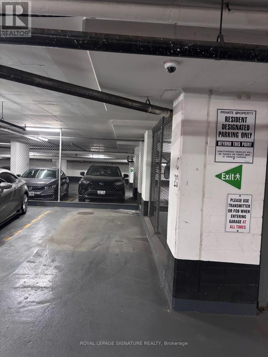 studio apartment - C20 - 100 WESTERN BATTERY RD PARKING SPOT C20, Toronto (Niagara) 2