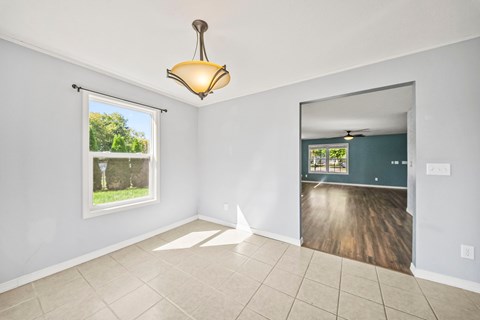 102 Richard Ave 3 Beds Apartment for Rent