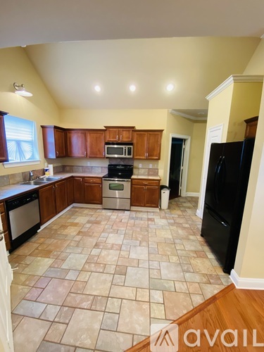 221 Windcreek Ln 3 Beds Single Family Home for Rent - Photo gallery 3