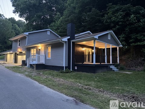 536 Whitley Ln 3 Beds Apartment for Rent