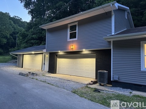 536 Whitley Ln 3 Beds Apartment for Rent