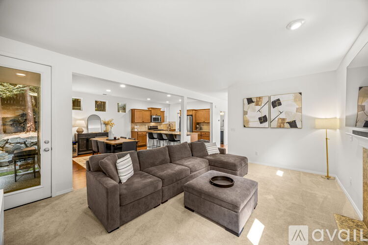 19729 129th Avenue Northeast 4 Beds Single Family Home for Rent - Photo gallery 5