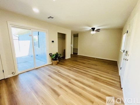 537 Northwest 114Th Street 3 Beds Apartment for Rent