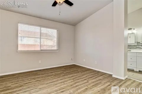 695 Snowpeak Ct 5 Beds Apartment for Rent