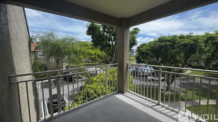 1760 Palm Cove Blvd 2 Beds Apartment for Rent - Photo gallery 3