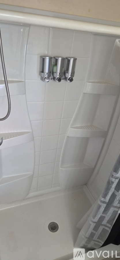 12 1st Street 1 Apartment for Rent - Photo gallery 4