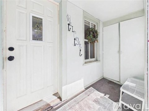 505 Riverside Ave N 3 Beds Apartment for Rent