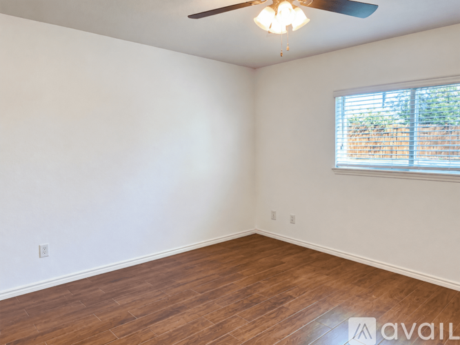 13002 Napoli Valle 3 Beds Single Family Home for Rent - Photo gallery 5
