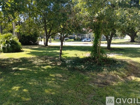 4100 Lakeshore Drive 4 Beds Apartment for Rent