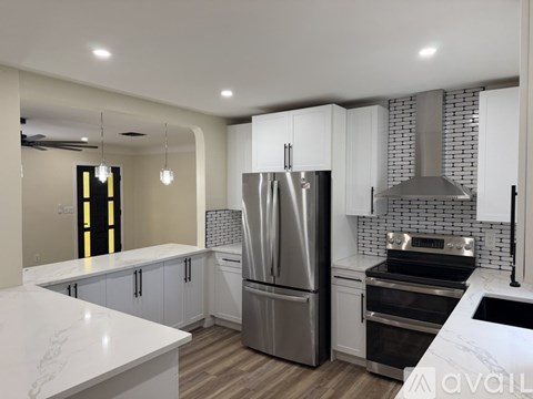 1418 Dexter Drive 3 Beds Apartment for Rent
