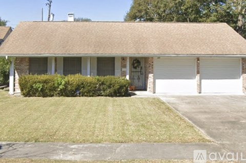 3933 Lakeshore Drive 3 Beds Apartment for Rent