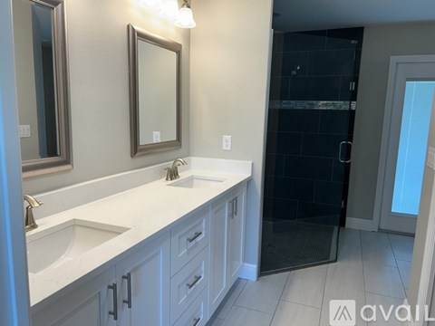 2869 Jewel Ave 4 Beds Apartment for Rent