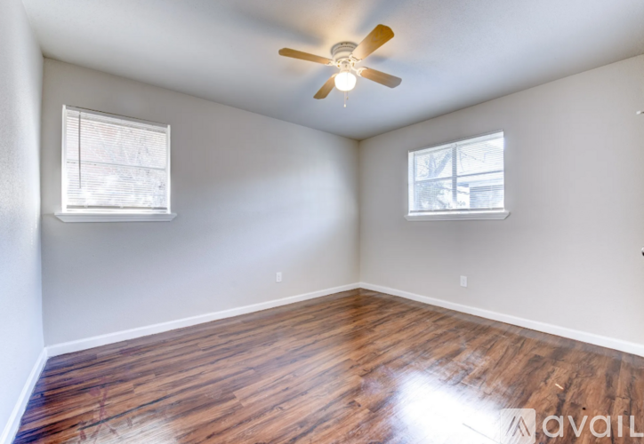 5513 Cavalcade St 2 Beds Apartment for Rent - Photo gallery 2