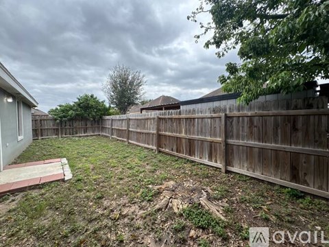 2333 N Ruby St 3 Beds Apartment for Rent