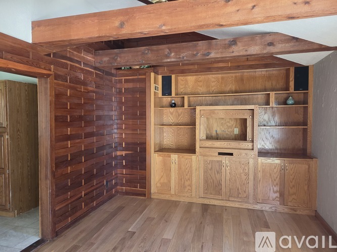1555 Maple Lane 2 Beds Single Family Home for Rent - Photo gallery 4