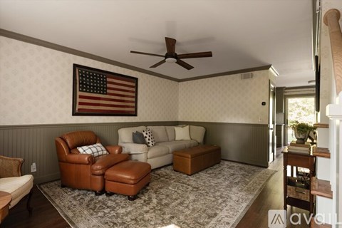 1100 West Main Street 2 Beds Apartment for Rent