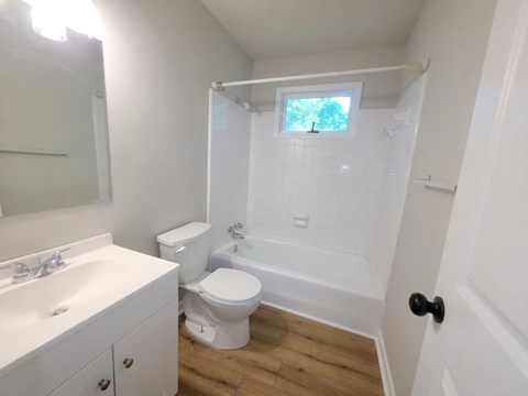 5382 Rockbridge Road 4 Beds Apartment for Rent