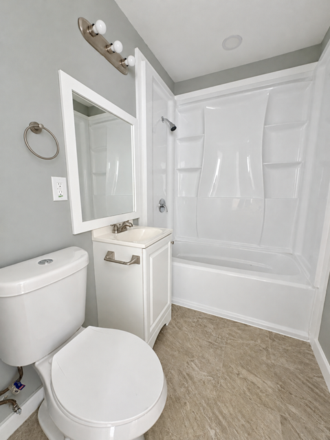 1717 West 4Th Street 2 Beds Apartment for Rent