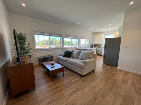 4318 E 15Th Street 2 Beds Apartment for Rent