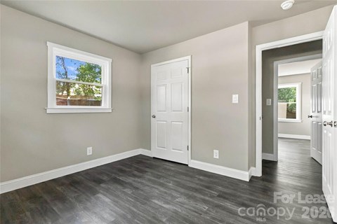1200 Weststone Dr 3 Beds Apartment for Rent