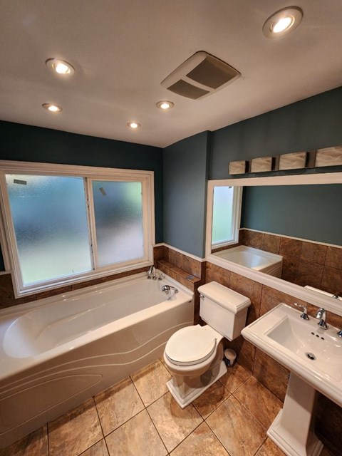 3220 Shelbourne Street 2 Beds Apartment for Rent