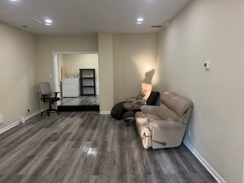 Unit II 2 Beds Apartment for Rent