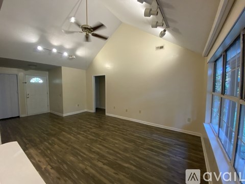 212 Applegate Lane 3 Beds Apartment for Rent