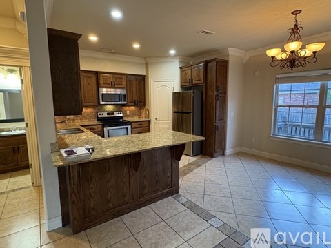 1608 Oakwood Avenue 4 Beds Apartment for Rent