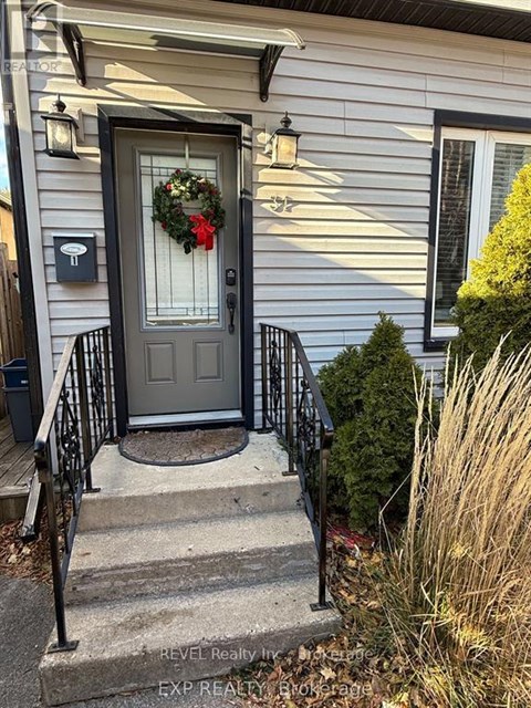 1 - 31 RAYMOND STREET Studio Apartment for Rent