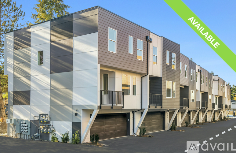 15612 8th Avenue Southwest 3 Beds Townhouse for Rent - Photo gallery 3