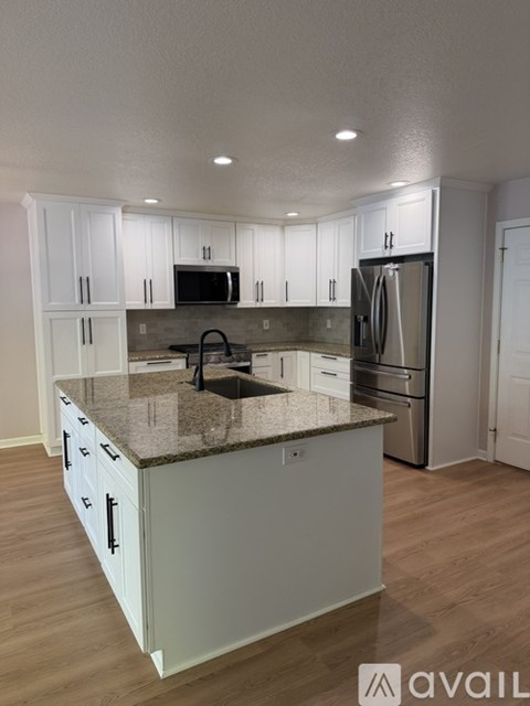 120 Northeast Feather Court 4 Beds Apartment for Rent